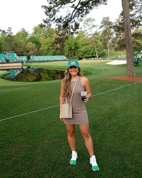 Kasey Funderburg NFHS : r/HotSportsReporters