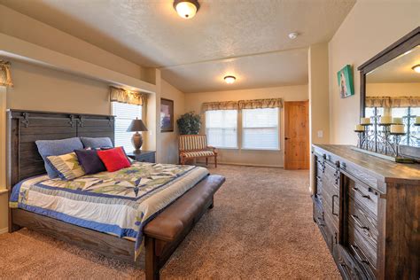 Grand Teton AV-7694B by Champion Homes - RMHA