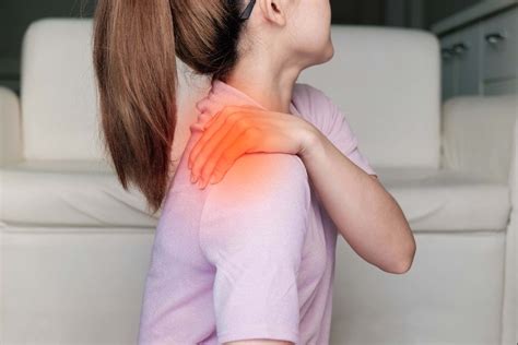 5 Ways to Relieve Your Shoulder Blade Pain - New York Bone & Joint ...