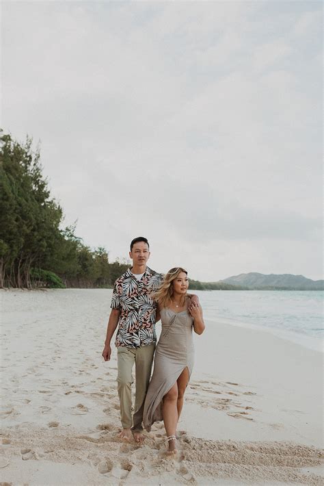 beach couples pictures