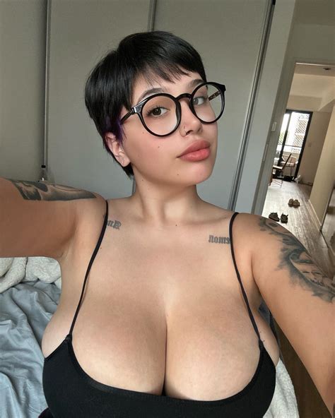 Nerea Gallardo (@whoisnere.e) • Instagram photos and videos