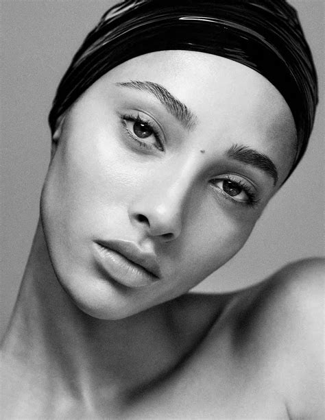 Yasmin Wijnaldum Nude