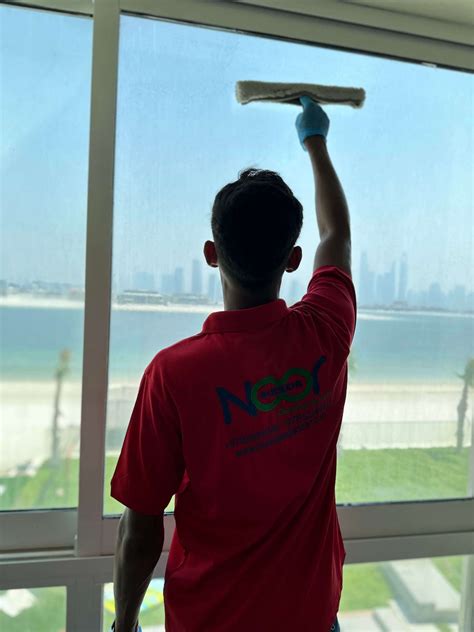 how to clean outside of windows