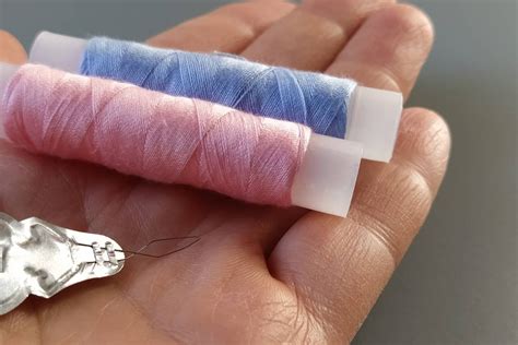 Как сделать нитку в иголку
