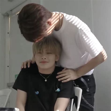 сынмин и чонин скз | Kids icon, Cute gay couples, Stray kids seungmin