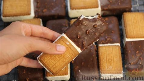 Рецепт: Мороженое "Максимус" из сливок и сгущёнки (с печеньем и ...