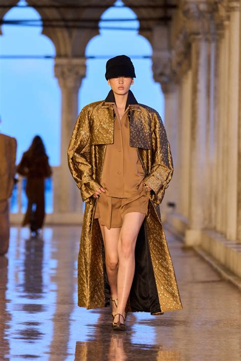 max mara cruise   venetia  love