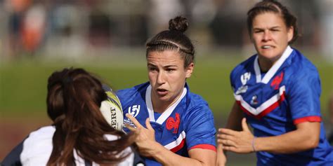 Rugby : le XV de France féminin en demi-finale du Mondial après sa