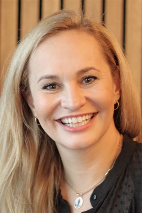 Monika Absolonová - Biografía, mejores películas, series, imágenes y