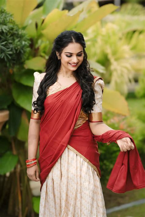 Kerala Girls In Traditional Dress 6