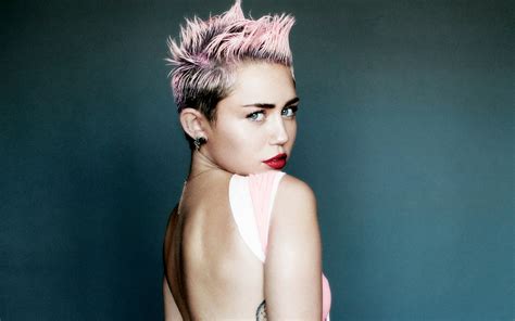Miley Cyrus Short Hair Back