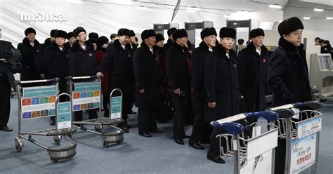 Сборная Северной Кореи прибыла на Олимпиаду. Фотография — Meduza