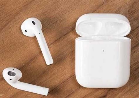 Apple AirPods gen2 с беспроводной зарядкой | Festima.Ru - Мониторинг ...