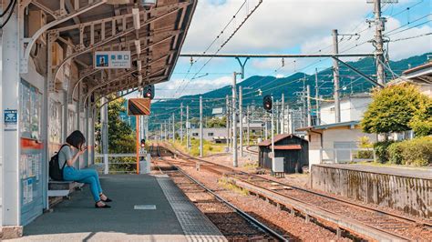 Train station, Japan | 列車の旅, 夏 風景, 旅