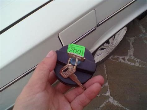 Крышка бензобака ВАЗ 2108/2123 — Lada 21063, 1,6 л, 1986 года ...