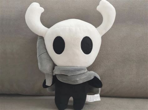 Мягкая игрушка Полый Рыцарь 28 см Hollow Knight - 415 ₴, купить на ИЗИ ...