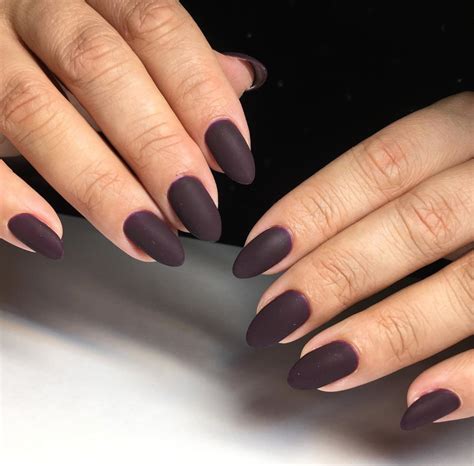 Luxio Vixen – Polished Pinkies Pro