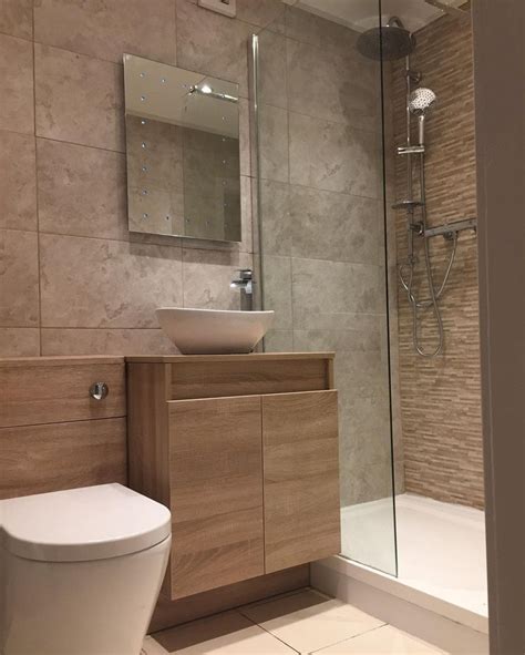 48 Relaxing Beige Bathroom Ideas | Beige tile bathroom, Beige bathroom ...