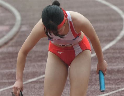 名門高校のハイレグブルマを至近距離で撮影する感動