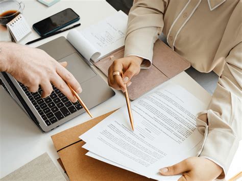Quem É Formado Em Administração Pode Trabalhar Em Escola - Quem é formado em administração pode trabalhar em escola?