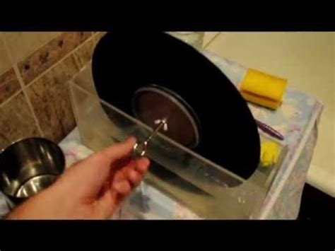 Мойка виниловых пластинок / Clean Vinyl Records - YouTube
