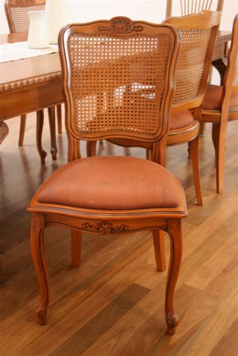 Lilyfield Life: Rachel Ashwell Inspiration - Dining chairs