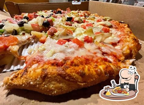 pizza factory daytons original  dayton restaurant menu  reviews