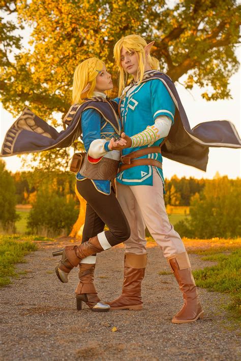 Cosplay Zelda and Link by Disharmonica on DeviantArt