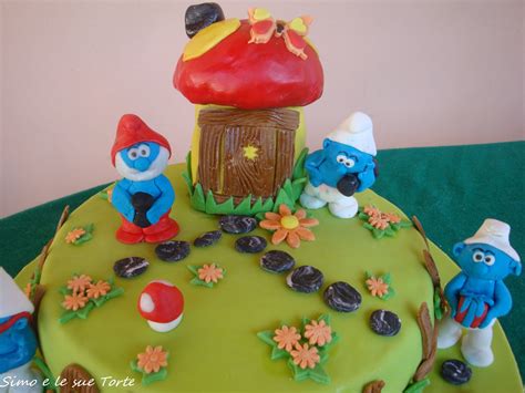 Simo e le sue Torte: torta decorata PUFFI
