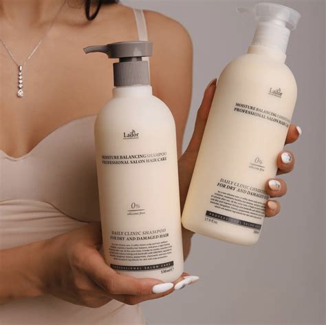 Купить Lador Шампунь для волос без силиконов увлажняющий Moisture ...