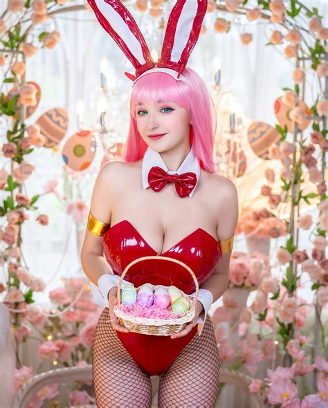 your anime girl👑 | FESCH6 COSPLAY CALENDAR 2024😍📆🔥 For those who don’t