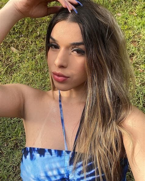 Amandinha Souza | 🐝 | Instagram