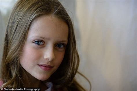 Is Elizabeth Hiley the next child supermodel? Predatory claims overshadow…
