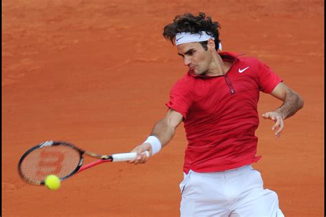 Roger Federer's Racket From 2011 French Open Final vs. Rafael Nadal Up