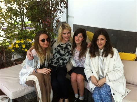 TW Pornstars - Ashley Smith. Twitter. In Milano yesterday I hung out