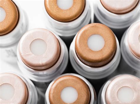 Beauty-News: Nach diesem Highlighter aus den USA sind gerade alle ...
