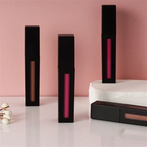 Mineral Moisturizing Lip Gloss Collection - China Mineral Lip Gloss ...