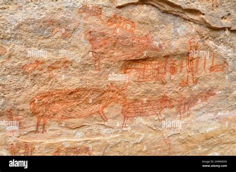 Pinturas rupestres historicas hi-res stock photography and images - Alamy