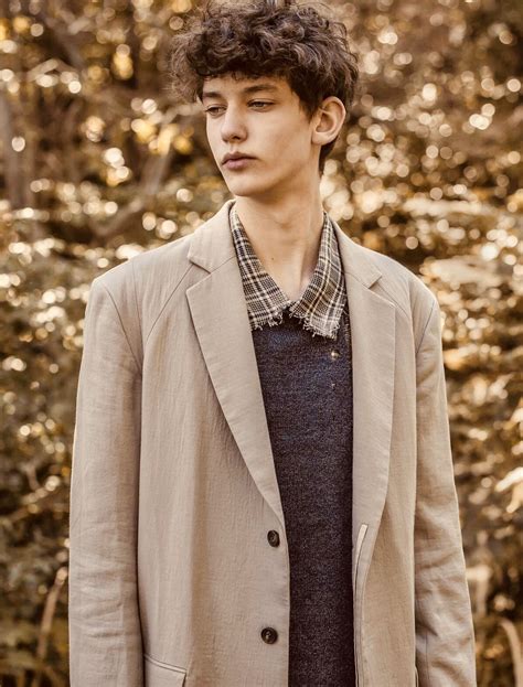 Timofei Rudenko | Male models, Blonde asian, Men's blazer