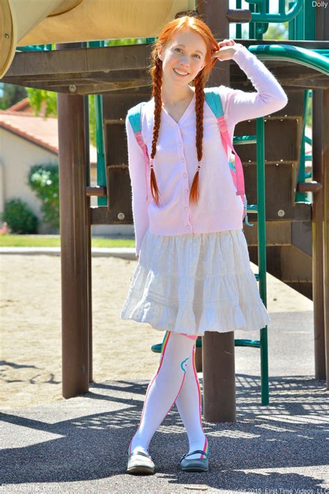 Dolly Little (48 фото)