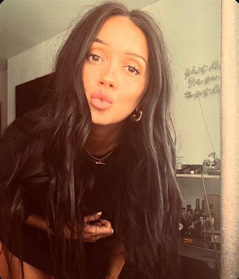 Clair Buckley (@clairbuckley) • Instagram photos and videos