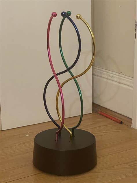 Form S Kinetic Art By Natural Wonders (Color Version) : r/kinetics