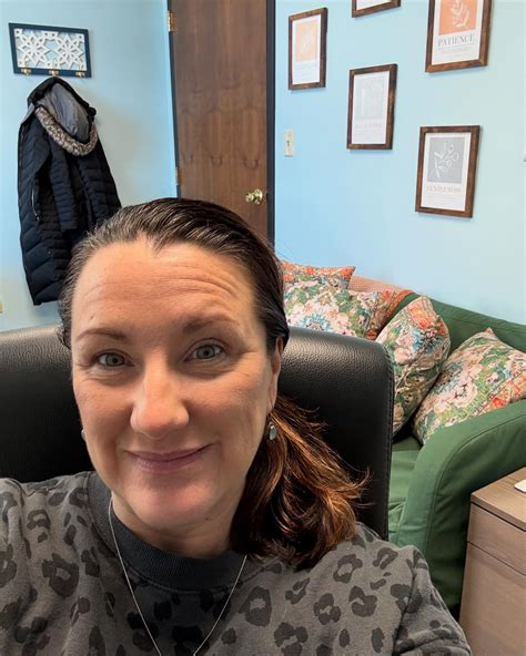 Tiffany Hopkins, LISW-S (@sober_isbeautiful) • Instagram photos and videos