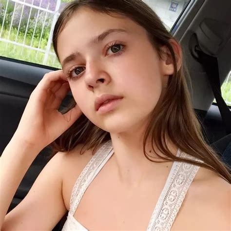 Stefania Deriabina (Instagram明星) 2022 の占星術バースチャート | AllFamous.org