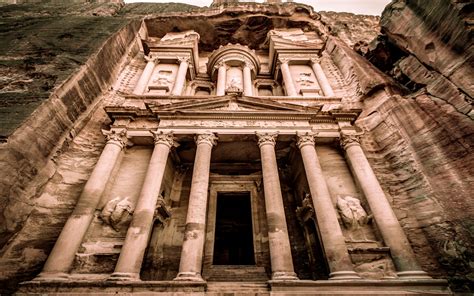 UNWTO and the Petra National Trust partner to promote sustainable