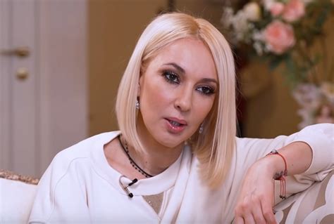 «Алкоголь — зло»: телеведущая Кудрявцева рассказала о расставании с ...