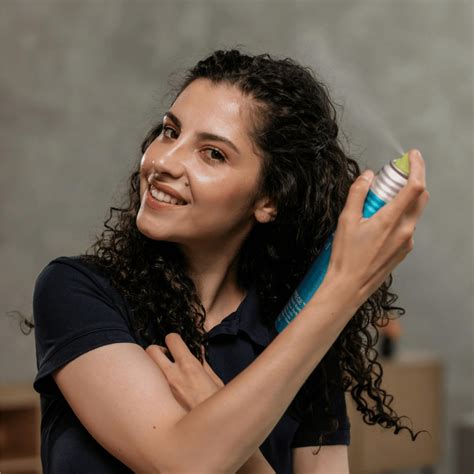 Best Natural Hair Spray for Gorgeous Locks