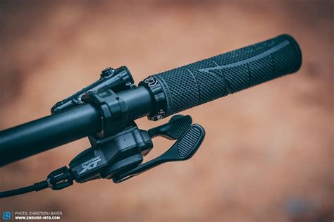 review shimano xt   slx  presenting shimanos