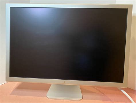 Used Apple 30-inch Cinema HD Display, Widescreen (2560 x 1600) Monitor ...