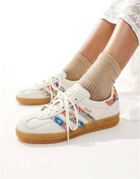 adidas Originals Gazelle indoor x Liberty London trainers in off white ...